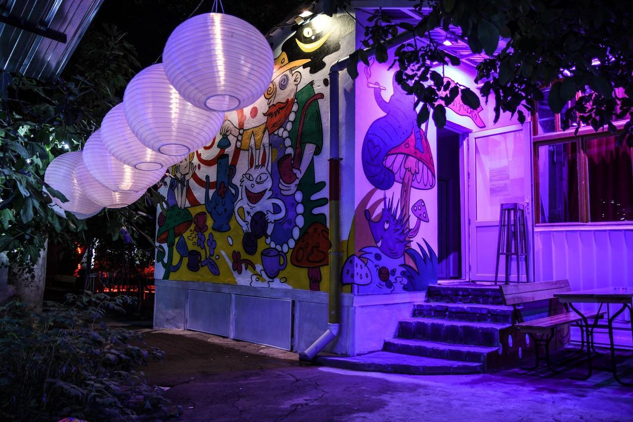 Zgarbi Hostel 트빌리시 외부 사진