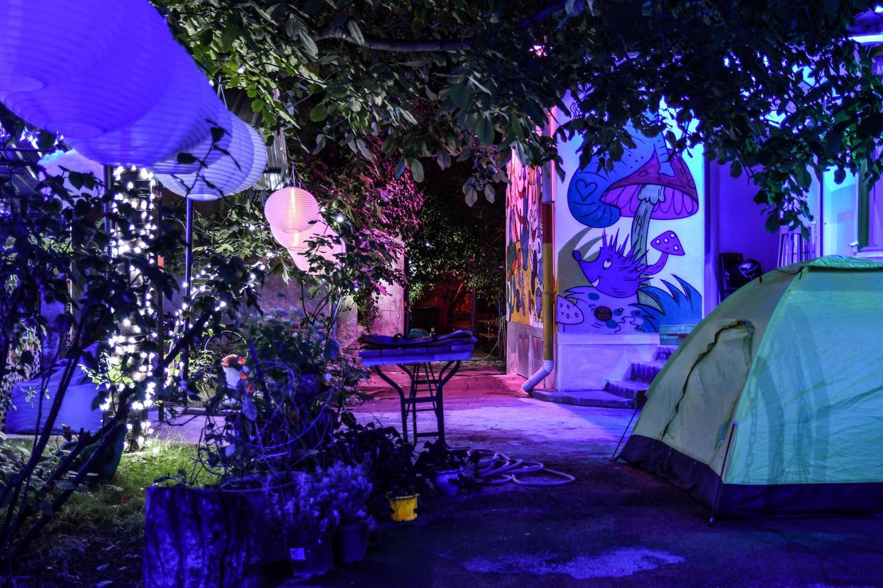 Zgarbi Hostel 트빌리시 외부 사진