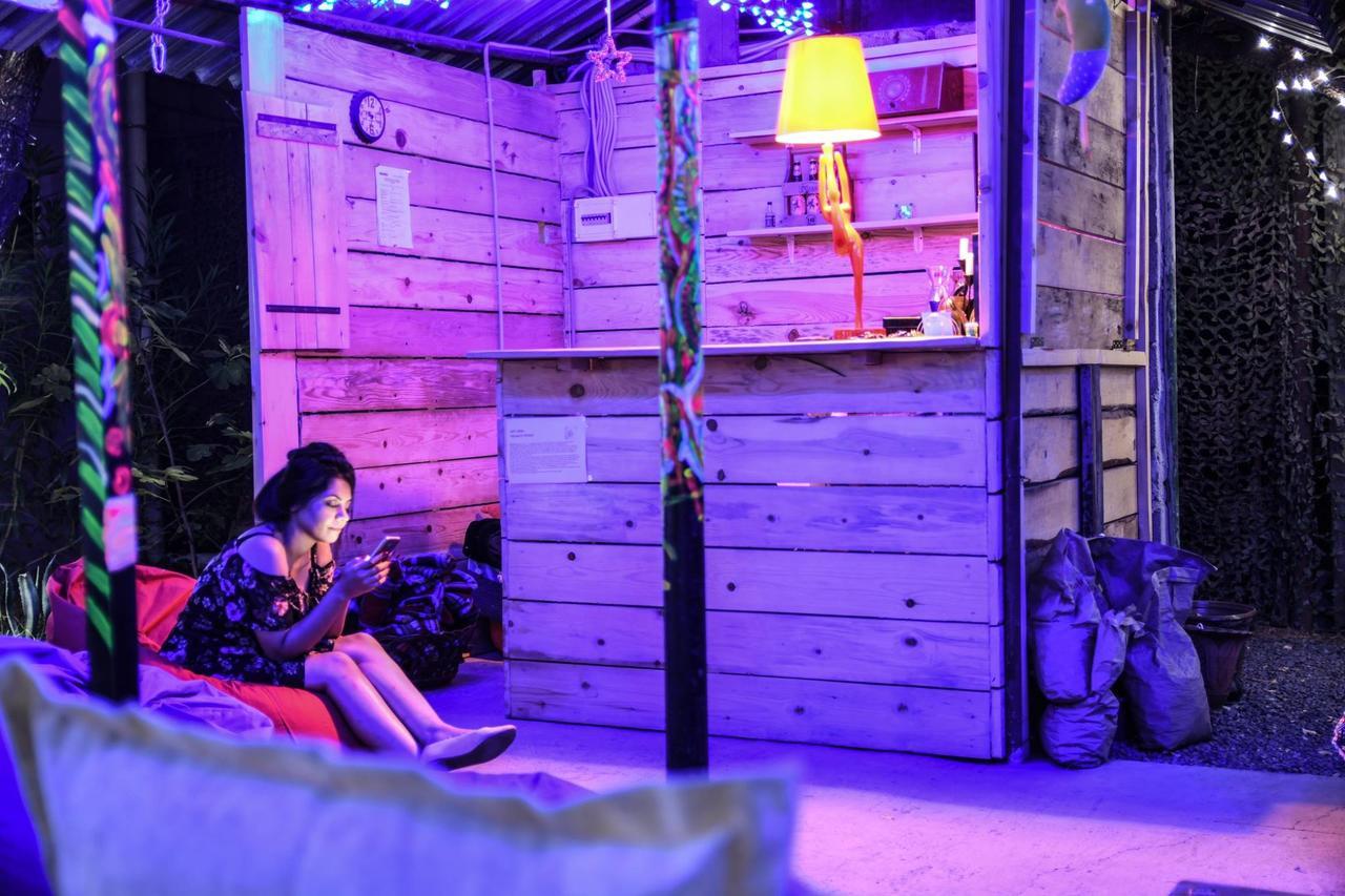 Zgarbi Hostel 트빌리시 외부 사진